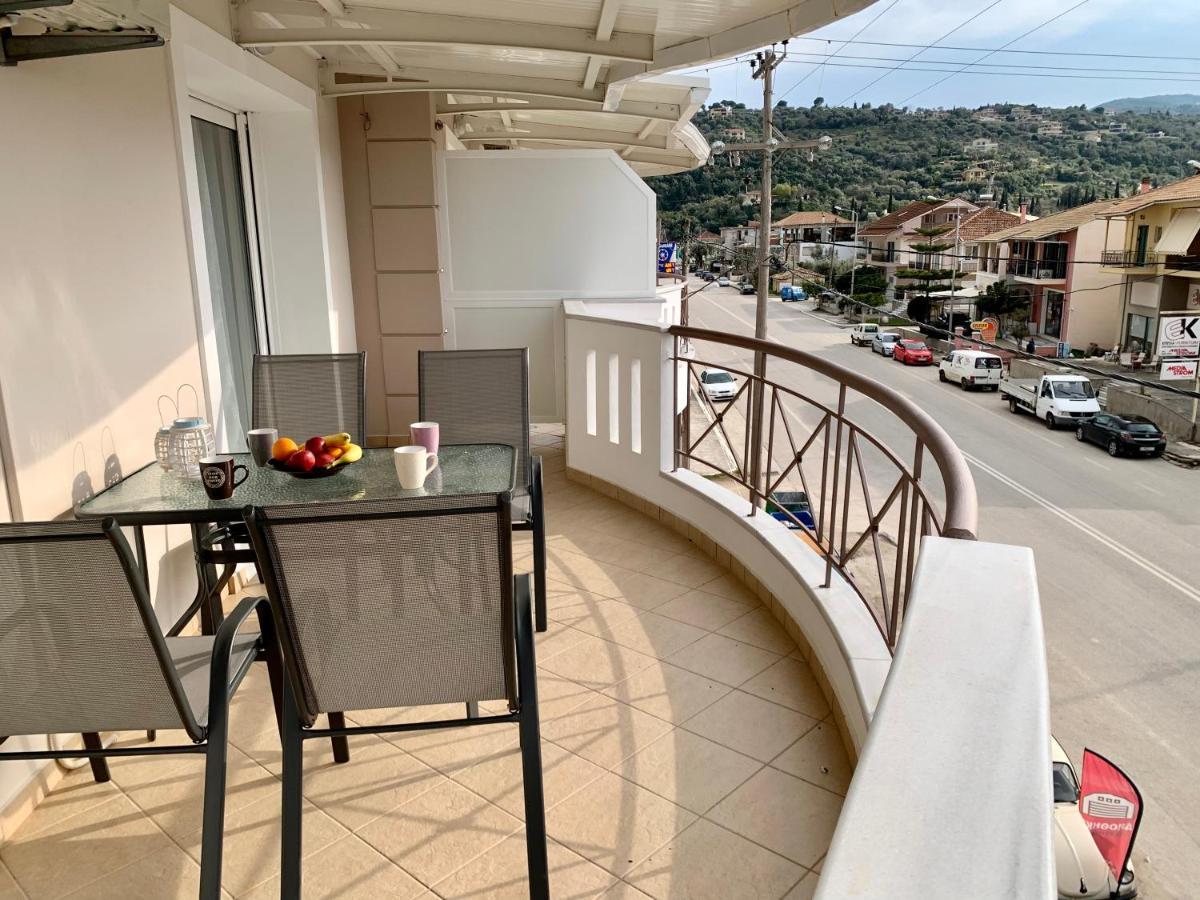 Rosa'S Apartments Lefkada City Екстер'єр фото