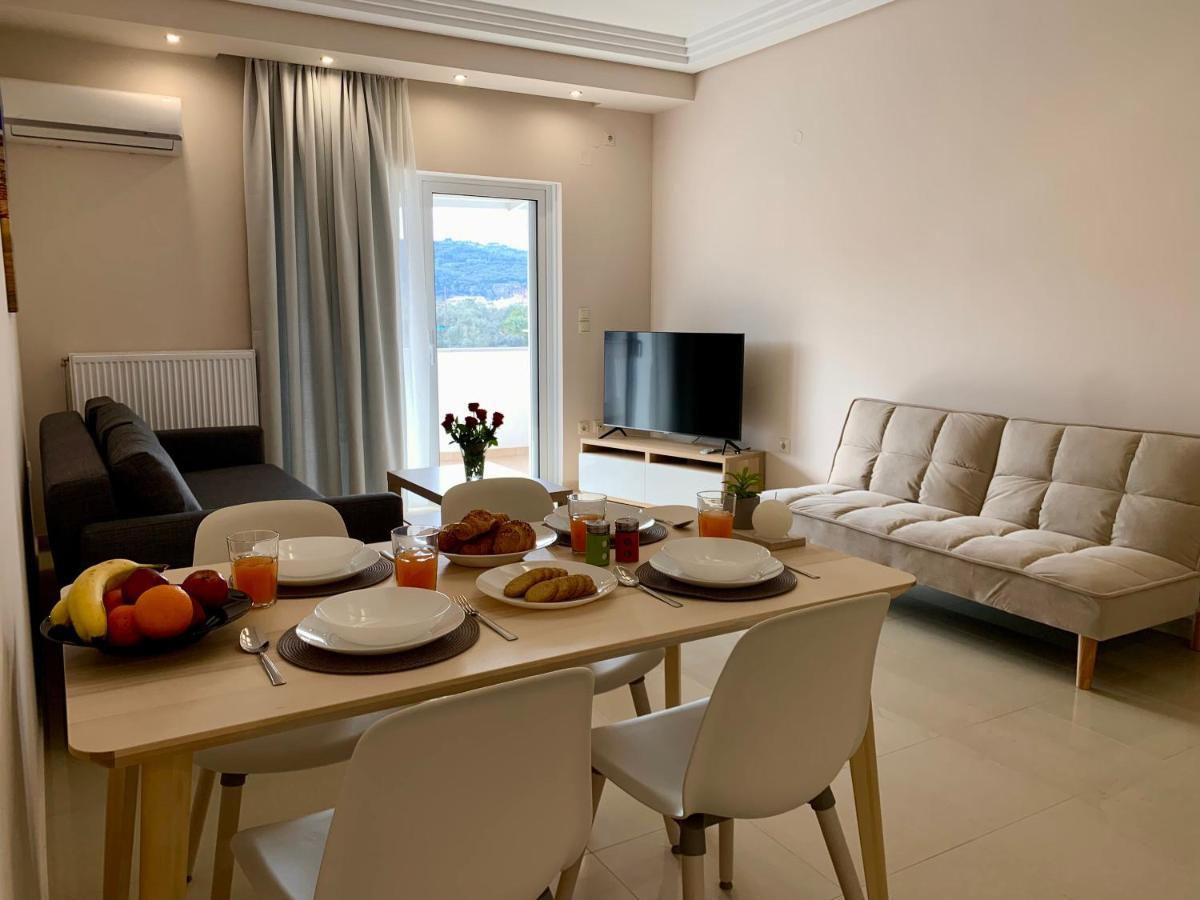 Rosa'S Apartments Lefkada City Екстер'єр фото
