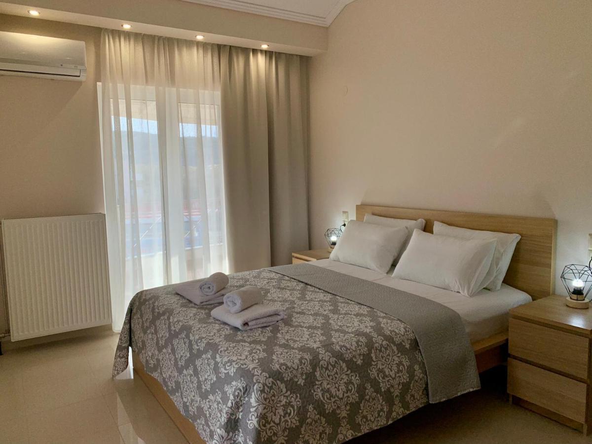 Rosa'S Apartments Lefkada City Екстер'єр фото